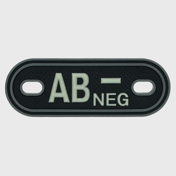 Пач с верижка 3D Dog tag Кръвна група AB -