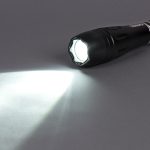 Elektroshok_s_fener_Sabre_S-3000SF_Led_130_lum_17213.jpgавеср3вр