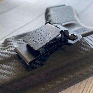 Универсална щипка Ulticlip за колан за кобури UltiTuck