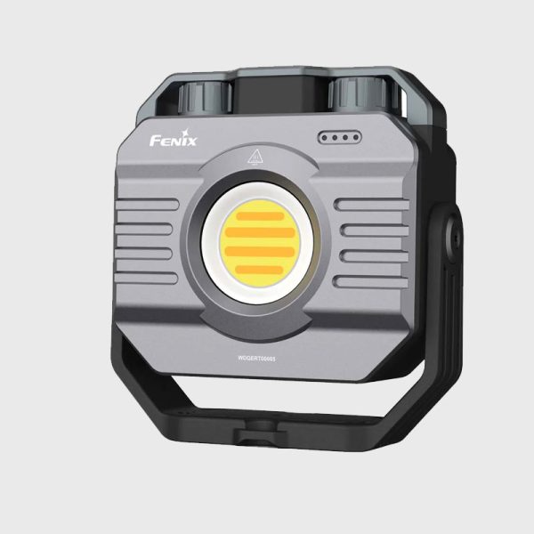 Фенер-Fenix-CL28R-2000-Лумена-WITH-COLOR-ADJUST