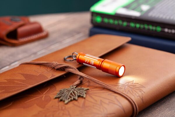 Olight i3E EOS 90 Lumen Green Flashlight » Arms-Bg Оръжеен Магазин
