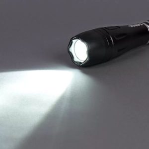 Качествени лед фенери с електрошок 12