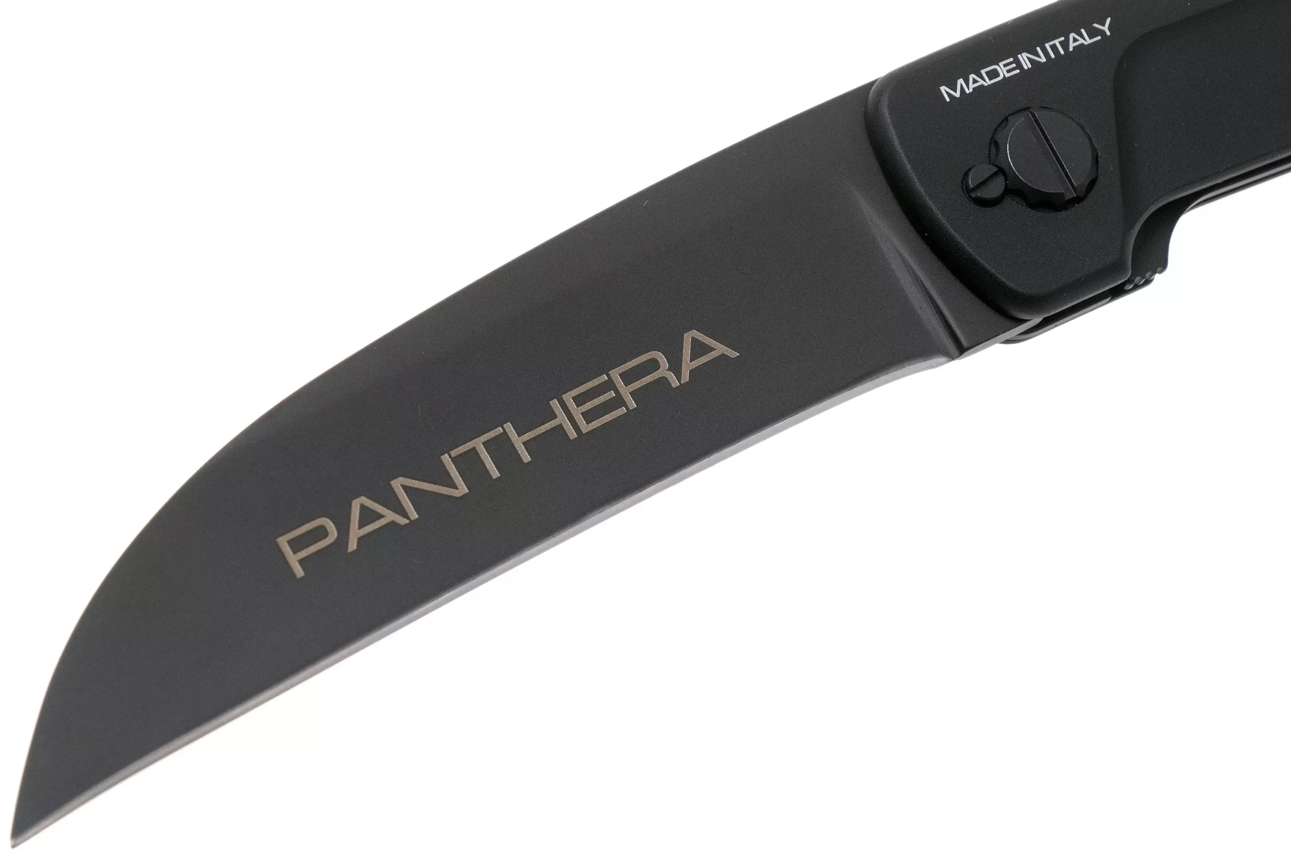 ER0410000135BLK_03_extrema-ratio