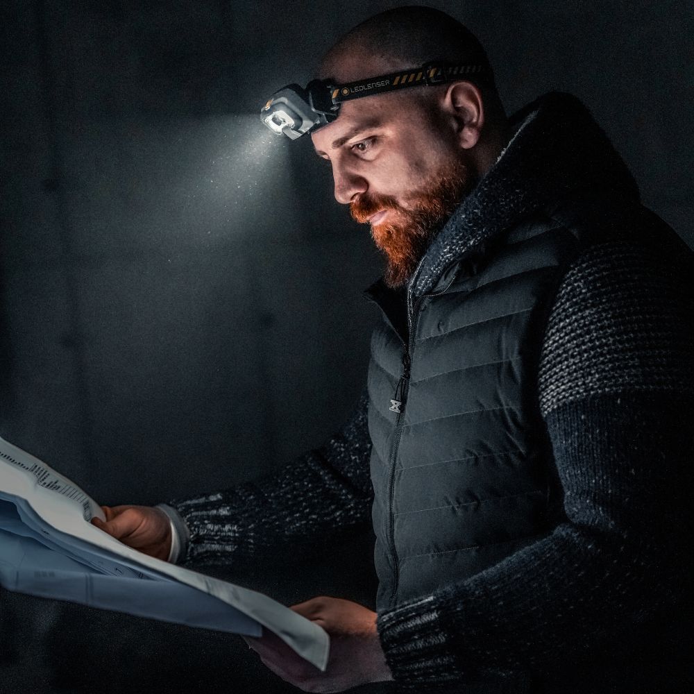 HF8R-work-ledlenser-bg-6