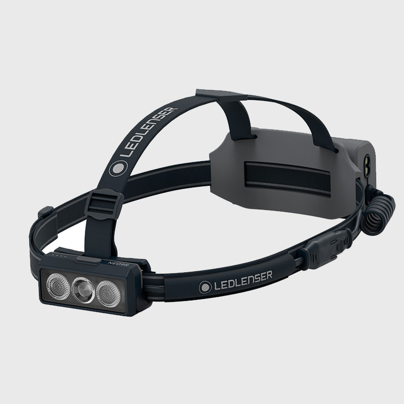 Заряден Челник LED LENSER NEO9R BLACK Заряден Челник LED LENSER NEO9R BLACK