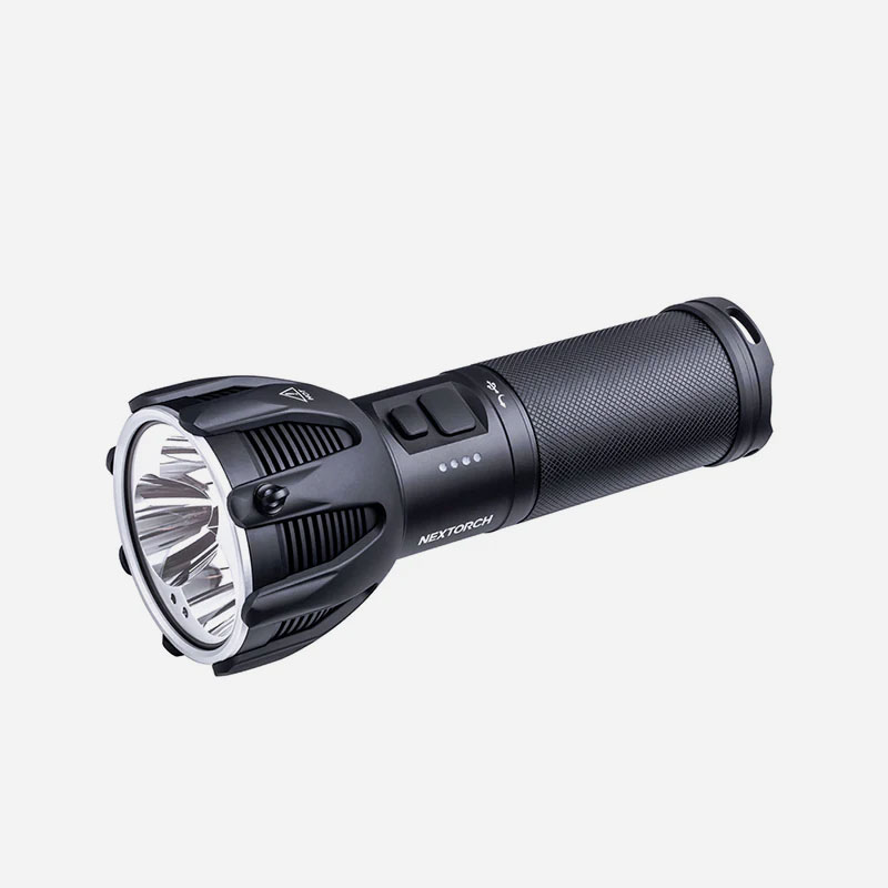 Фенер Nextorch Saint Torch 30C Ultra-Bright Search Light 15000 Лумена