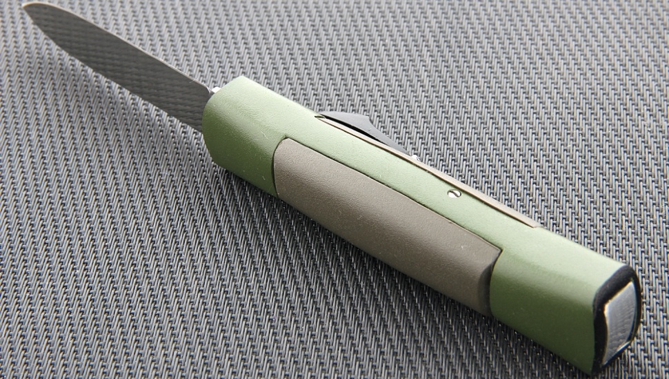 fox-knives-nato-military-251-obzor-skladnyh-nozhej-s-frontalnym-mekhanizmom-otkrytiya-18
