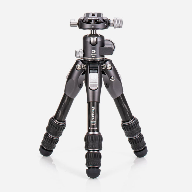 Карбонов-фотографски-статив-Benro-Tortoise-TTOR03CGX25-комплект-с-глава