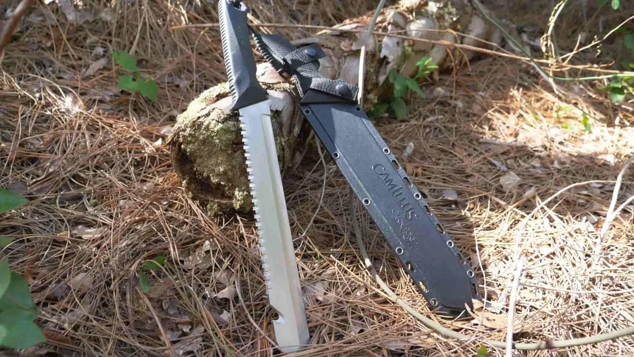 Camillus Carnivore Inject 18″ Machete 3