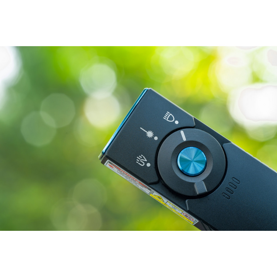 Olight Arkfeld Pro 1300lm Copper Bones 32