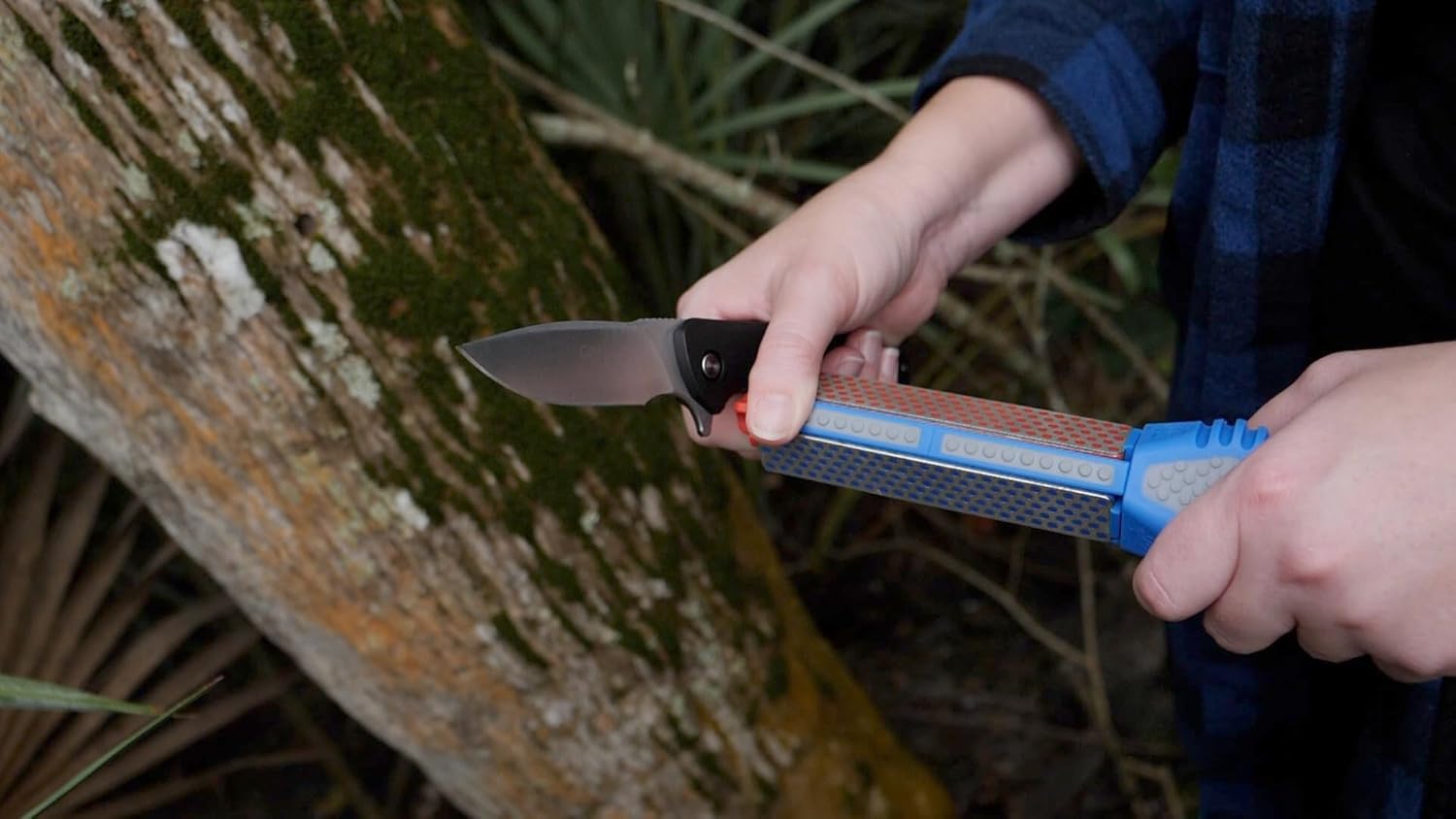 Тристранно въртящо точило DMT EdgeSharp TriStone Rotator Sharpener