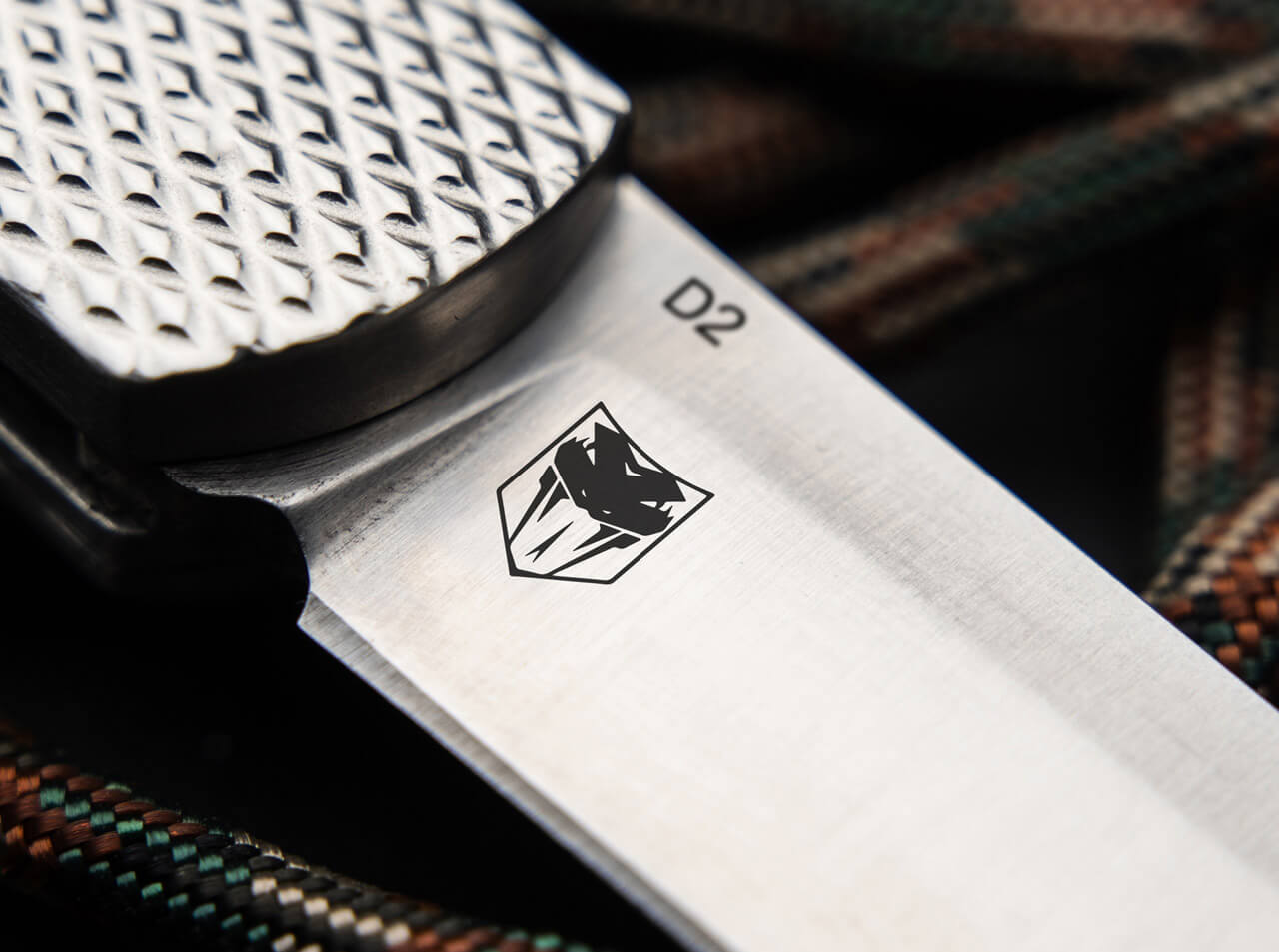 Boker Hidden Release Trapper Appaloosa Bone 4