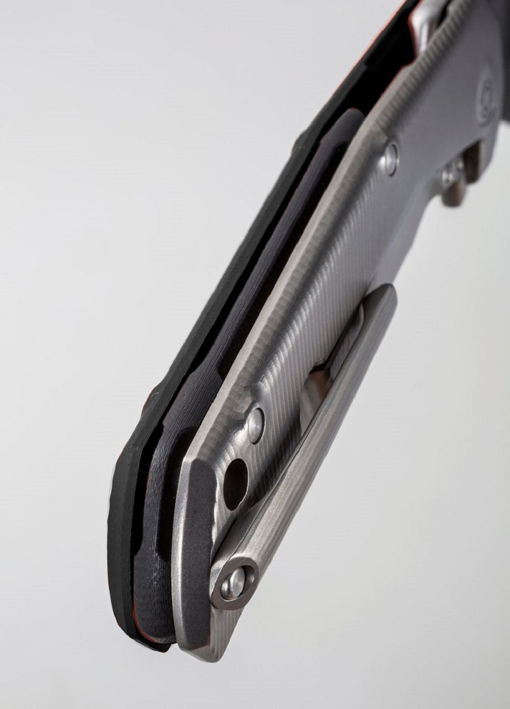 LionSteel T.R.E. G10 Black 4