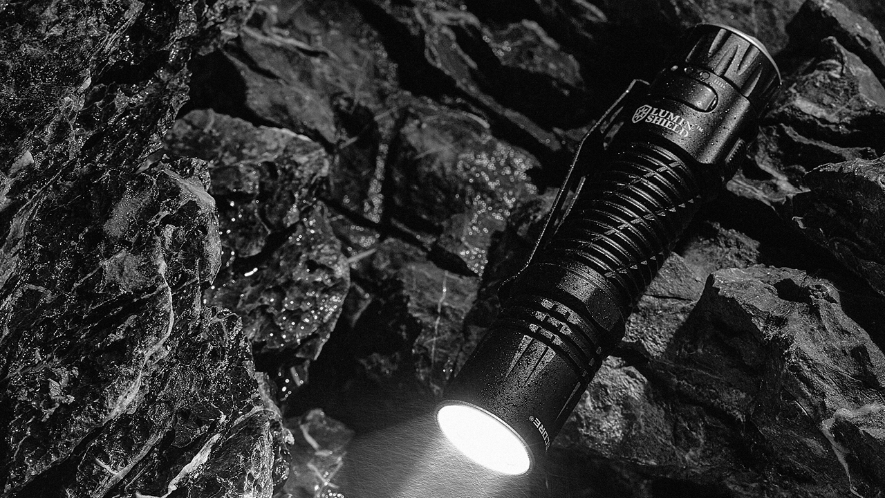 Nitecore EDC33 15