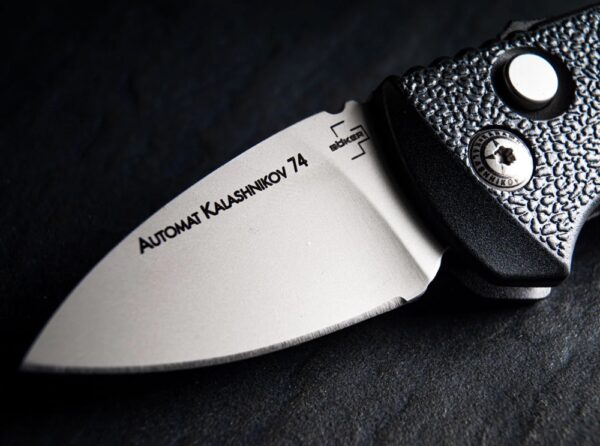 Нож Boker Plus AKS-74 Stubby Swiss Edition D2 Aluminium » Arms-Bg Оръжеен Магазин